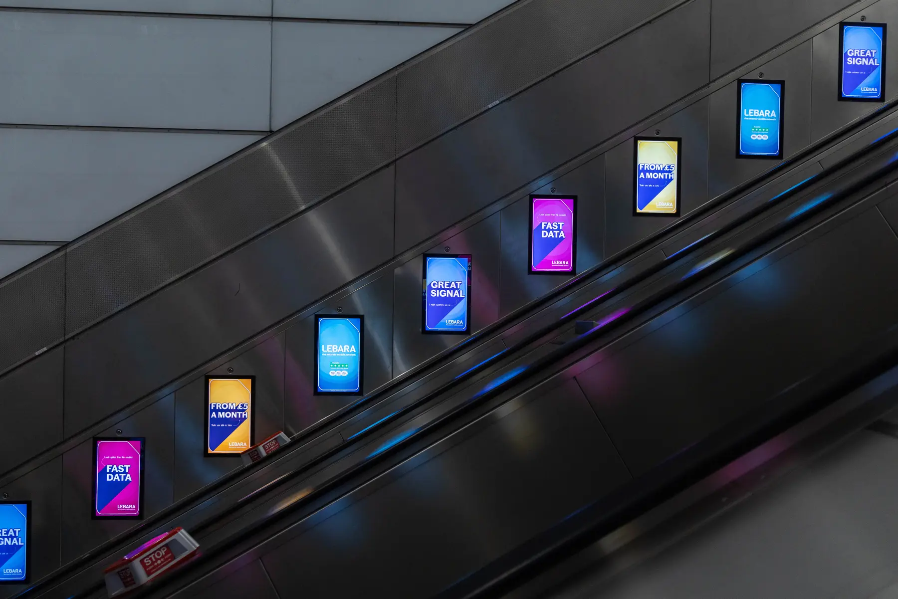 Bank station digital screen placement from Double W's Smarter Mobile Network campaign for Lebara, 2025.