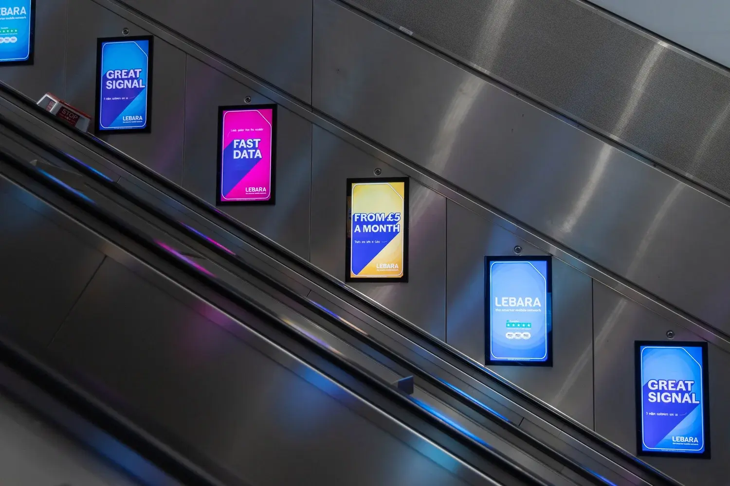 Lebara Great Signal Fast Data outdoor campaign in London, placement 9