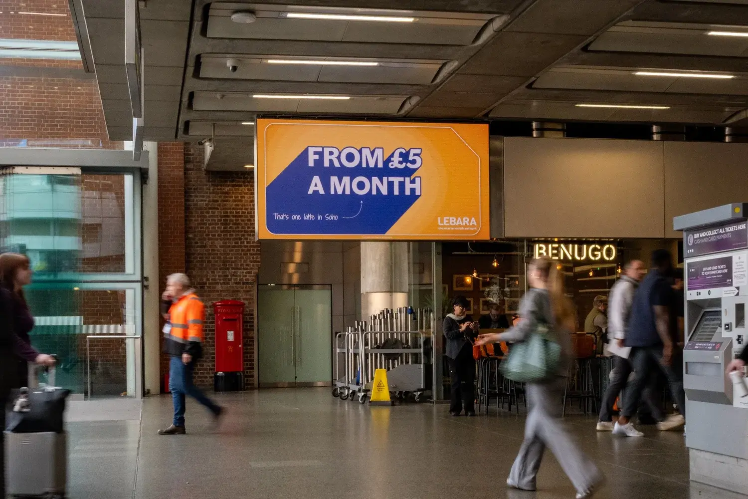 Lebara Great Signal Fast Data outdoor campaign in London, placement 16